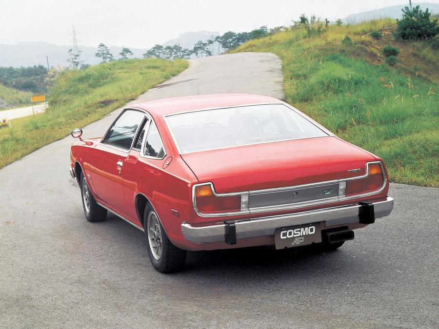  Mazda Cosmo 1975 года  (фото 6 из 7)